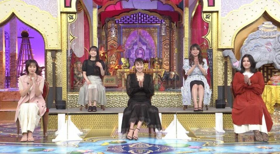 《今夜比一比》让大家了解艺人真实的生活面貌