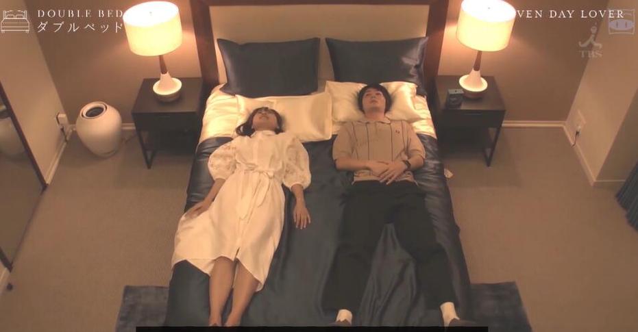 《双人床》日本综艺：无拍摄花絮曝光，犬饲贵丈同居日常大揭秘